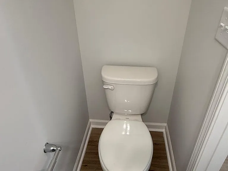 260 Ravenscraig Park Pl — Photo 30