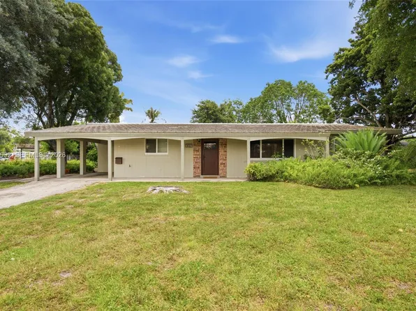 4891 NW 5th St, Plantation, FL 33317
