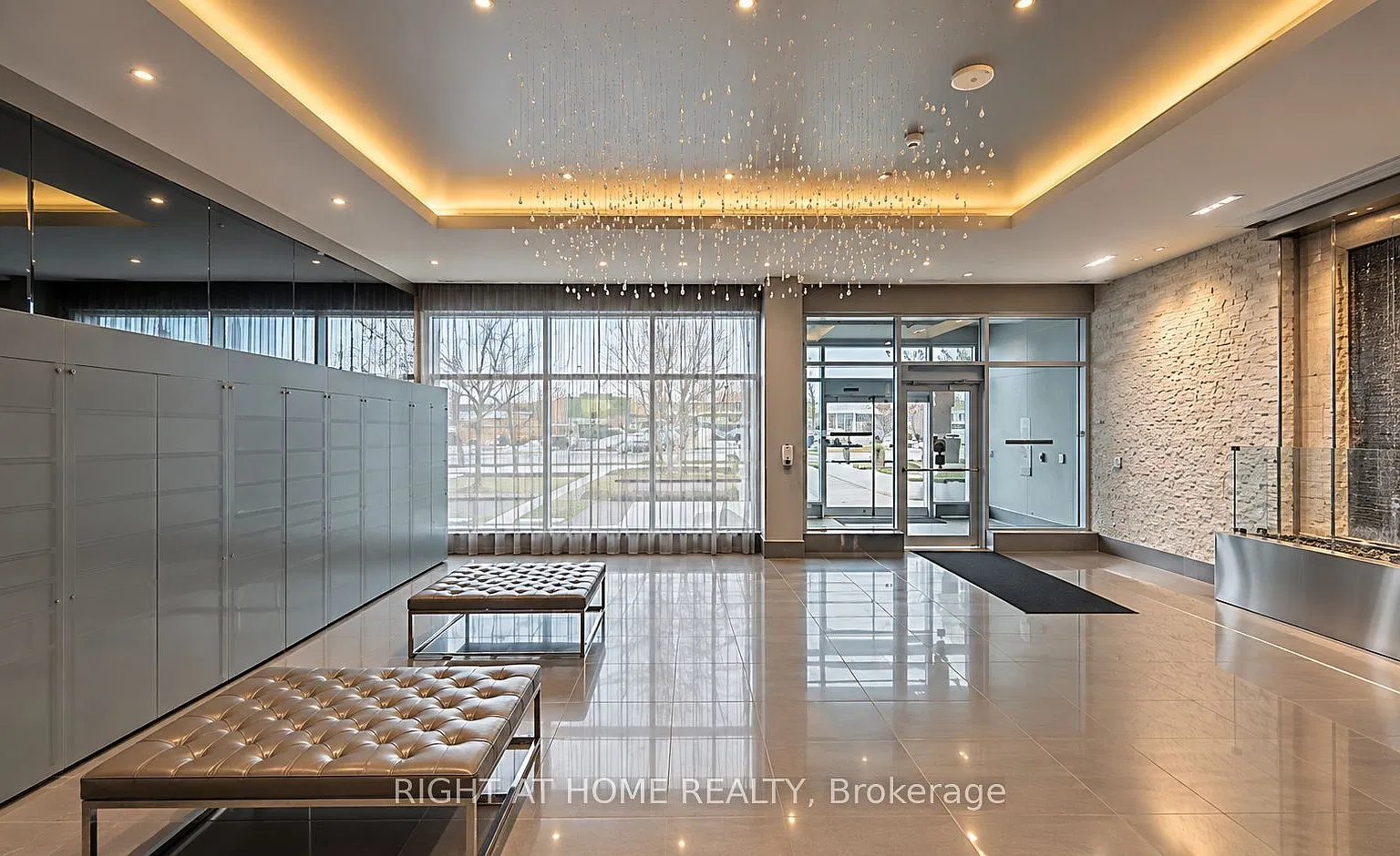2 bed, $2,700 — Photo 3