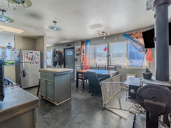 5th image of 595 High Pasture Rd