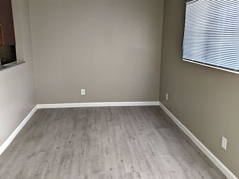 PXL_20220304_215924606