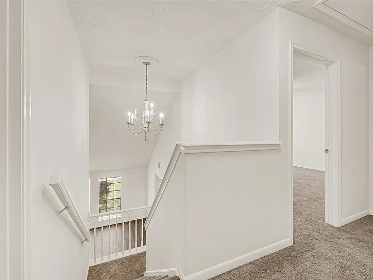 4910 Brownfields Ct — Photo 16