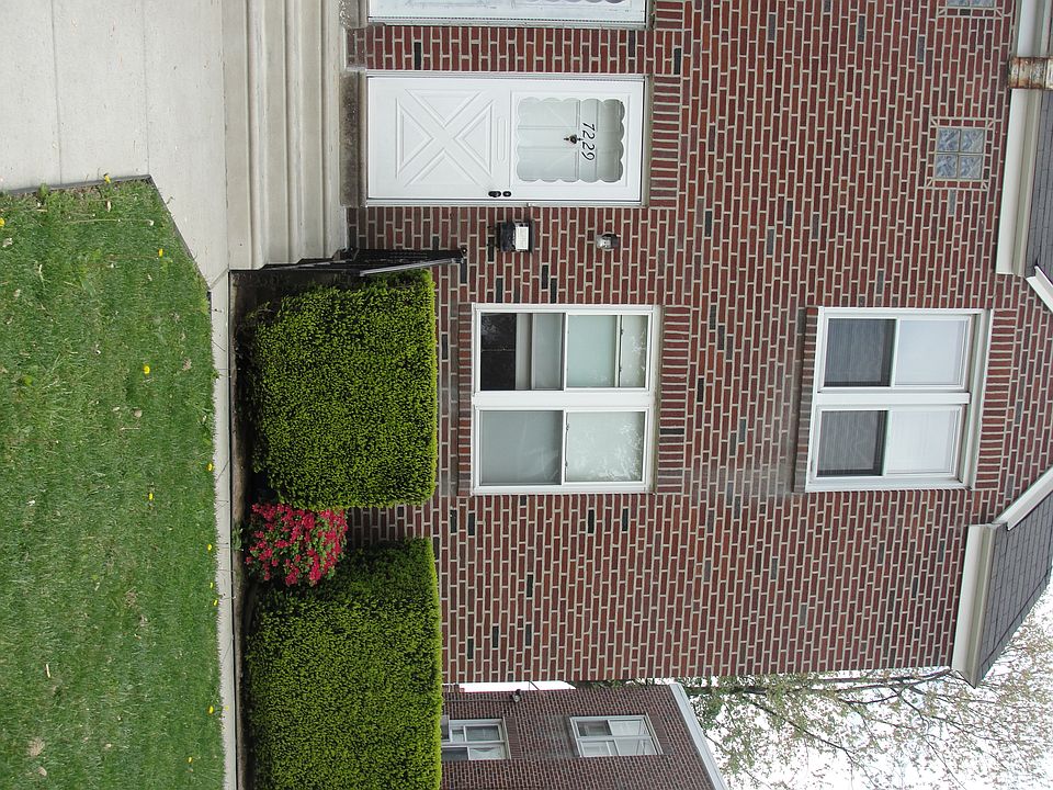 2nd Fl. Unit Entrance