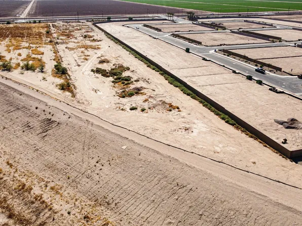 42326 W FARRELL Road #' - ', Maricopa, AZ 85138