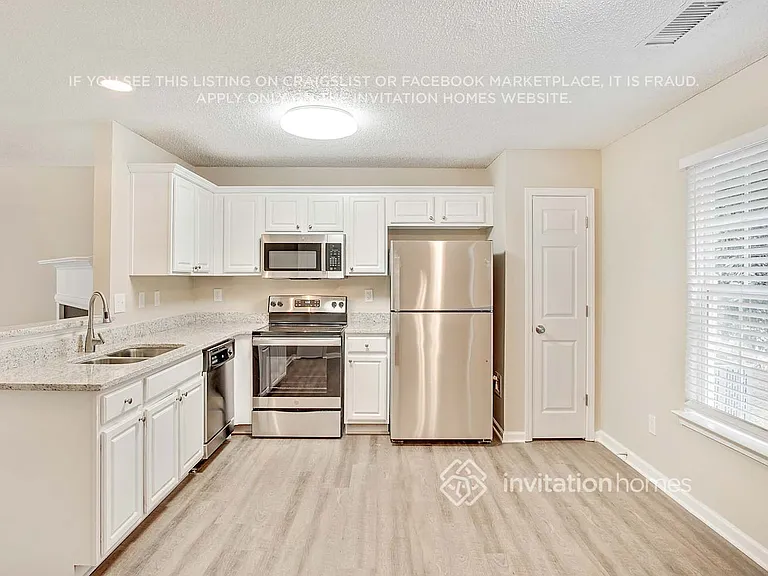 408 Kendall Ln — Photo 8