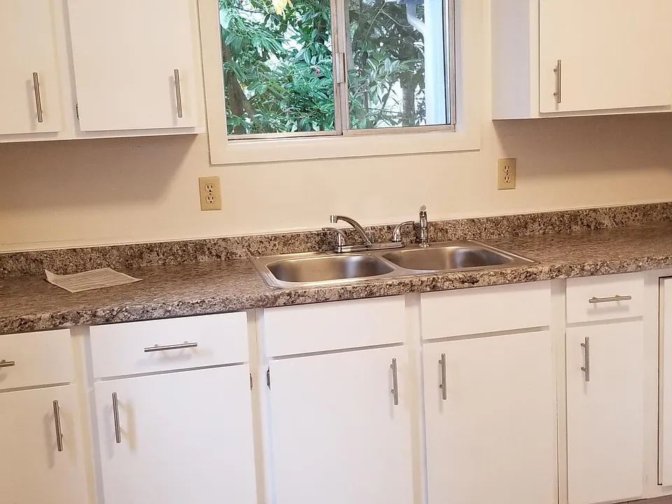 Kitchen - recently renovated