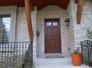 4616 Saratoga Ave, Downers Grove, IL 60515