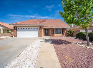 12905 Riverview Dr, Victorville, CA 92395