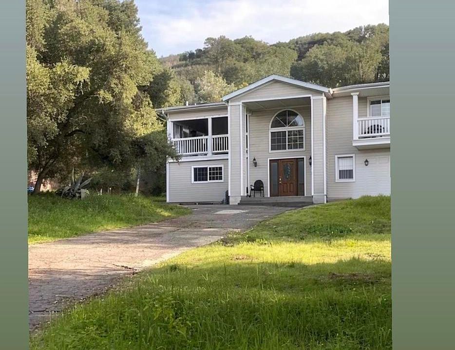 1st image of 19147 Las Encinas Dr