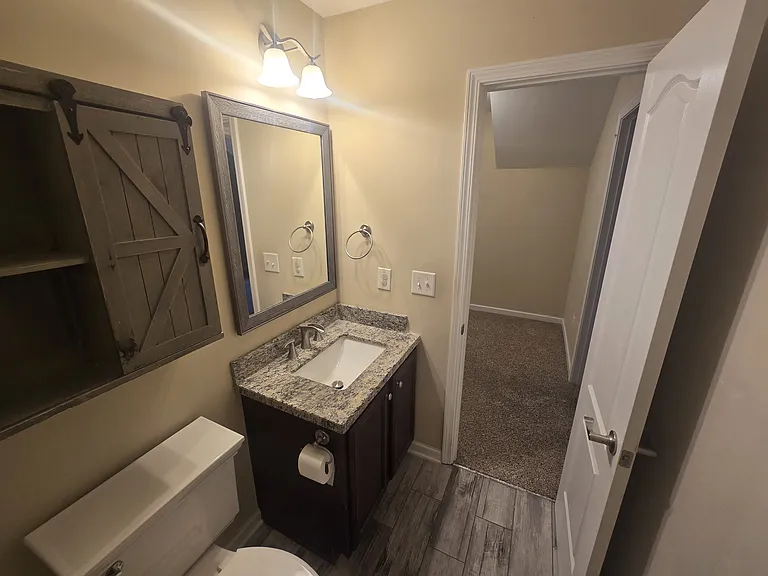 173 Blackpool Dr — Photo 11