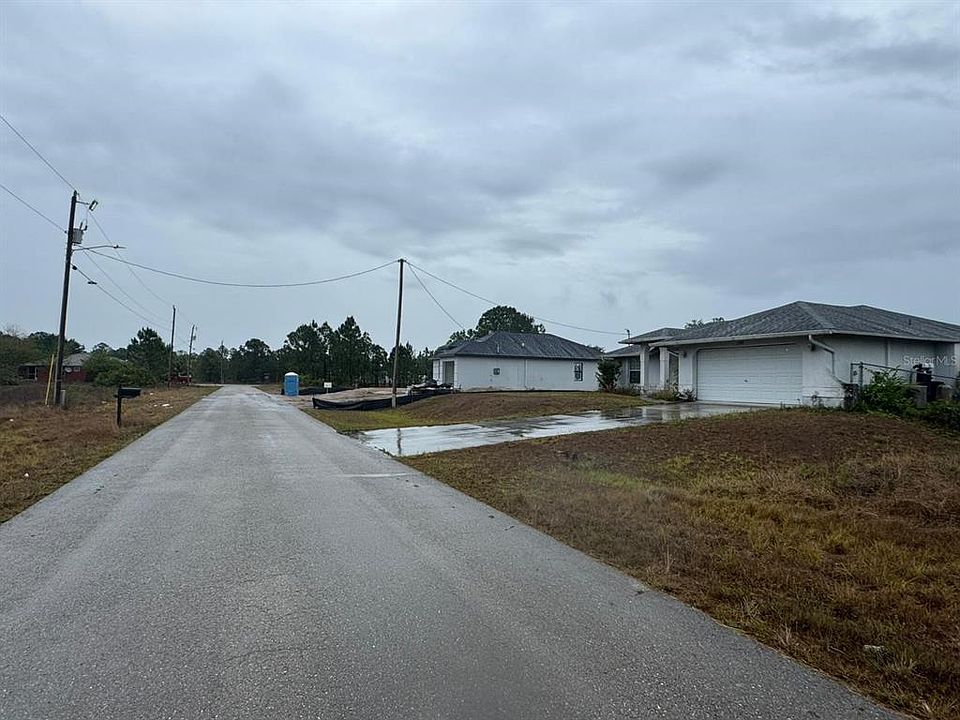 2nd image of 1142 ECRUE STREET E LOT 4