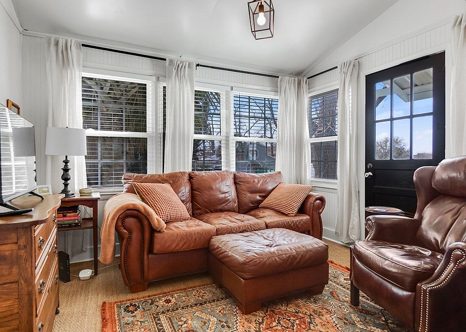 61st image of this home