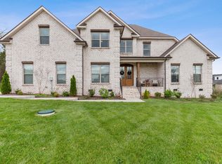 7826 Santos Dr, Murfreesboro, TN 37129
