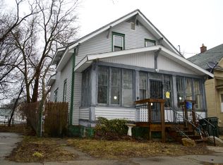 324 Catherine Ave, Muskegon, MI 49442