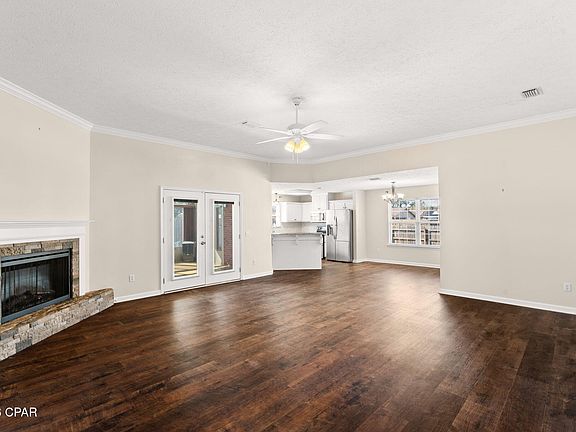 5th image of 1817 W 25th St