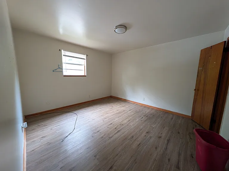 1133 Elm Ave #B — Photo 7