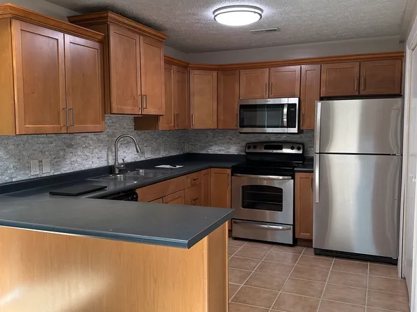 233 Bradley St, Morgantown, WV 26505