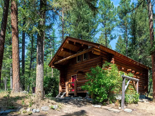 5496 Tobacco Rd, Eureka, MT 59917