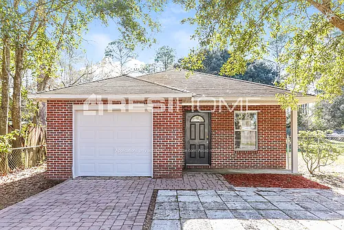 10334 Bradley Rd Photo 1