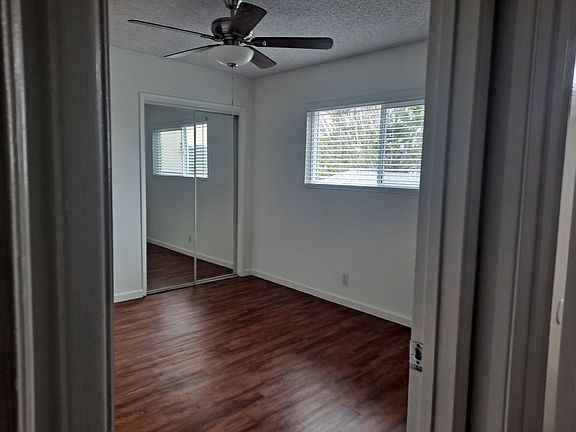 3rd image of 4621 32nd St APT 5