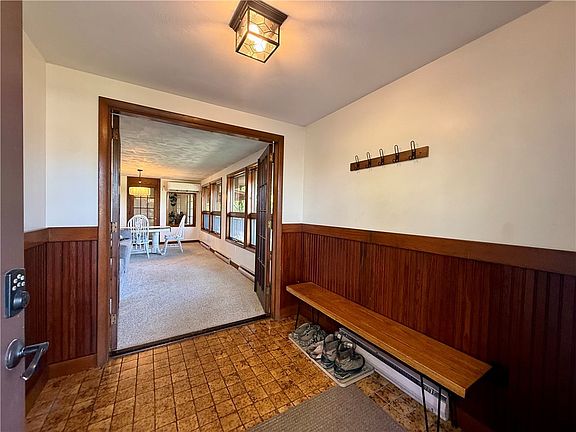 3rd image of 663 Ann Roberts Rd