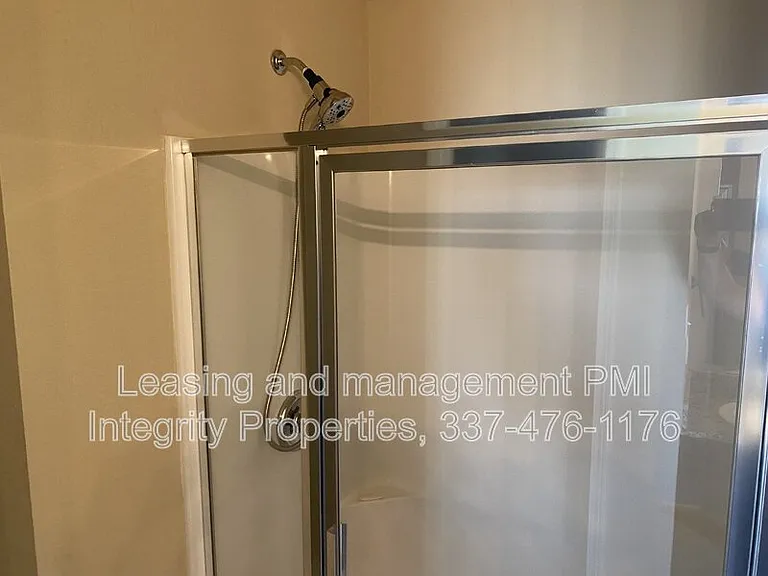 115 Northpointe Dr — Photo 14