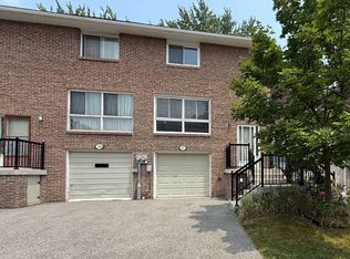 625 Rathburn Rd #37, Toronto, ON M9C 3T5