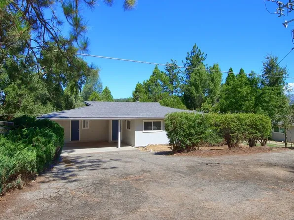 40888 Elliott Dr, Oakhurst, CA 93644