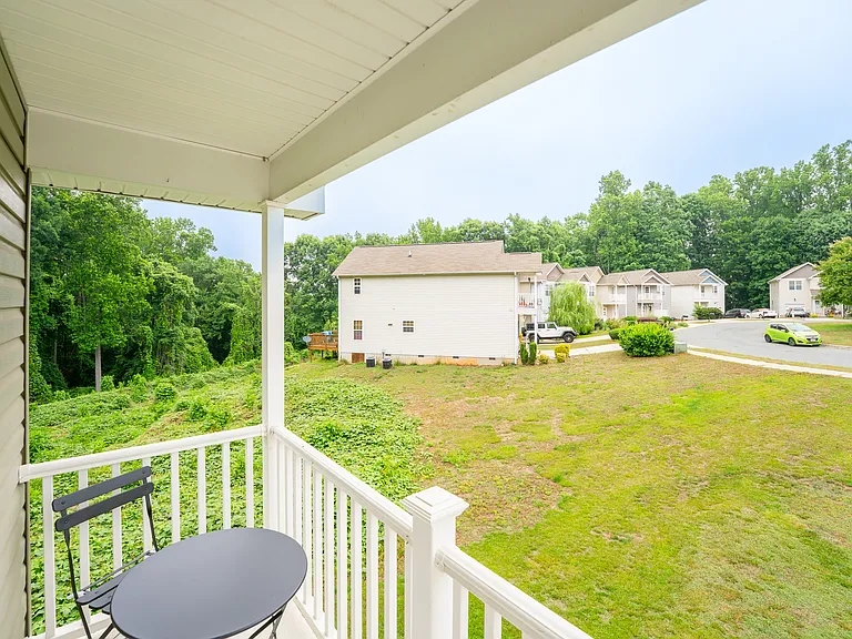 131 High Bluff Cir — Photo 23