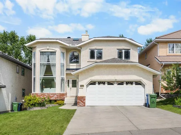 207 SW Hamptons Dr NW, Calgary, AB T3A 5S1