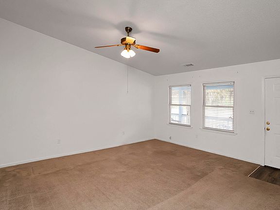 4th image of 25 Sams Point Road #2a