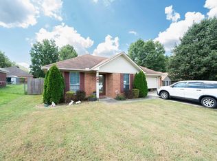 11 4th St, Greenbrier, AR 72058