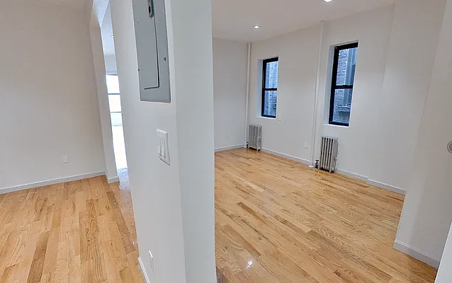 Rented by REAL New York | media 27