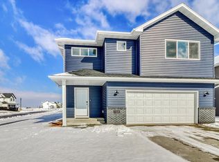 1154 60th Ave W, West Fargo, ND 58078