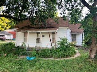 409 Locust St, Carl Junction, MO 64834