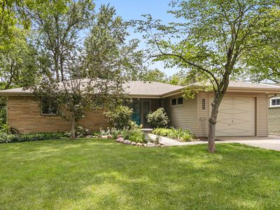2525 Saint Thomas Dr, Lincoln, NE, 68502