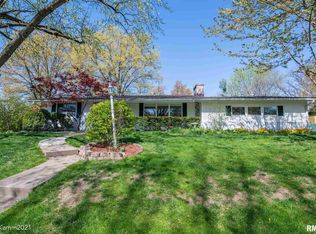 5909 N Trenton Ln, Peoria, IL