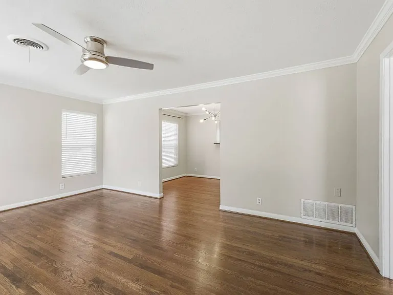 4108 Locke Ave — Photo 7