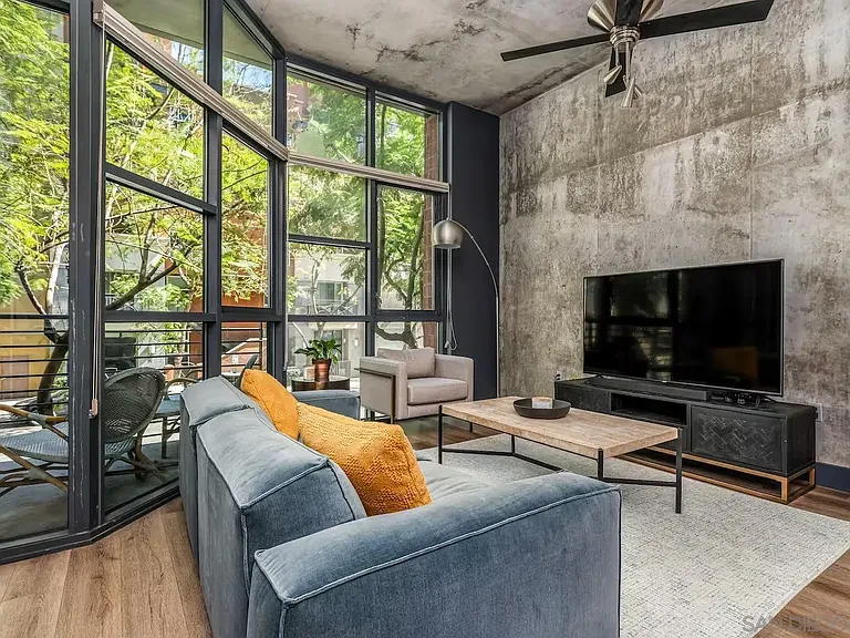 1050 Island Ave #105 — Photo 11
