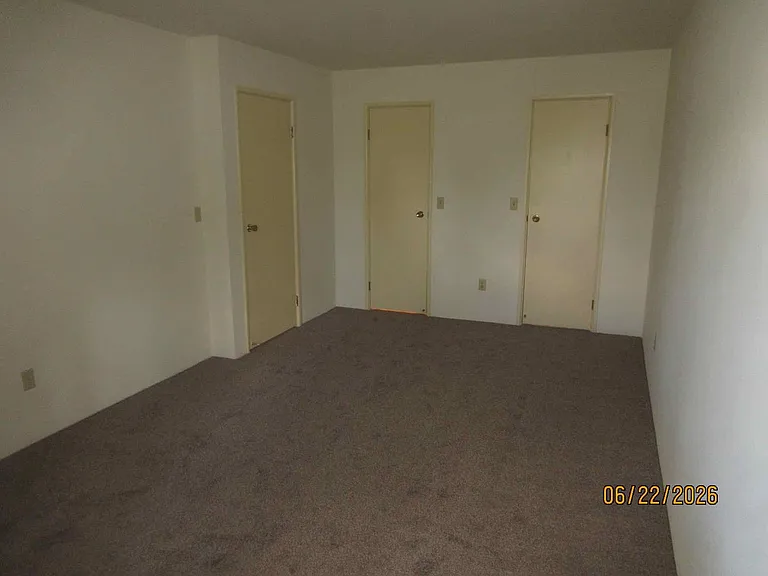 N111W15623 Vienna Ct #14 — Photo 12