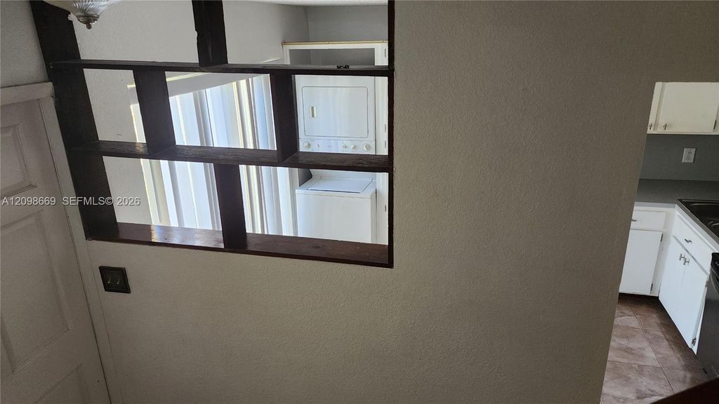 120 SE 12th Ave #120, photo 8