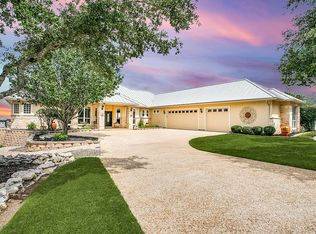 462 Forever Rdg, Helotes, TX 78023