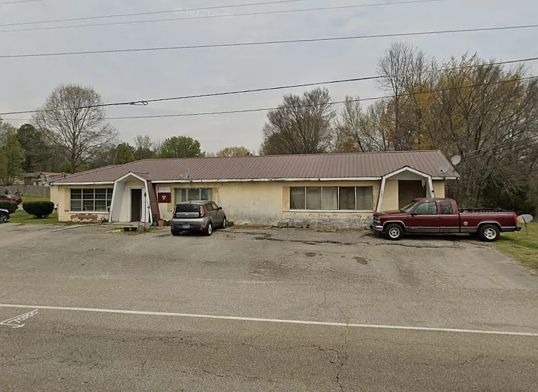 449 W Main St — Photo 2