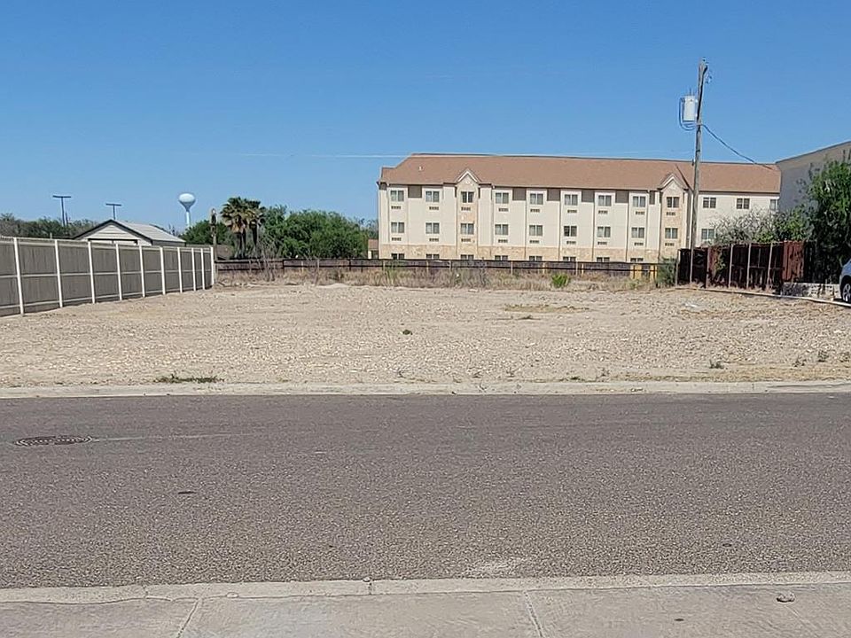 1st image of 151 Zamora Medical Cir