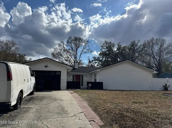 2318 Maple Hill Dr, Lakeland, FL 33811