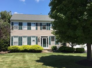 61 Cliffwood Dr, Allentown, NJ 08501