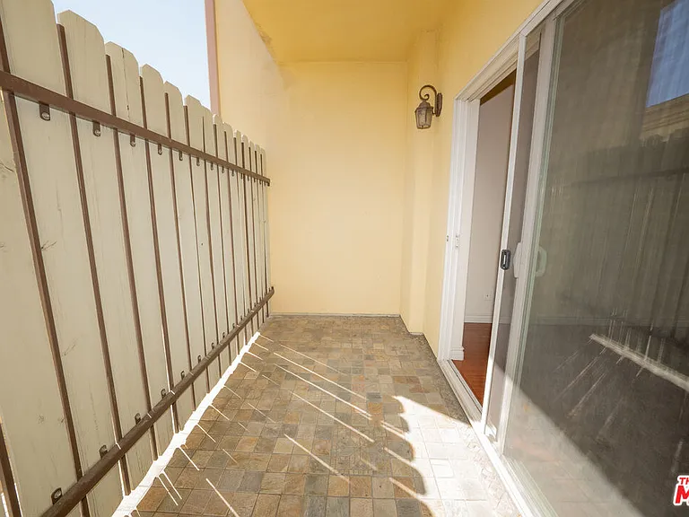 626 E Orange Grove Ave #105 — Photo 14