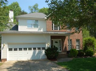 3230 Cheswick Dr, Greensboro, NC 27410