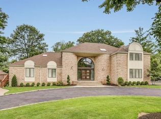 5 Highview Ct, Montville, NJ 07045