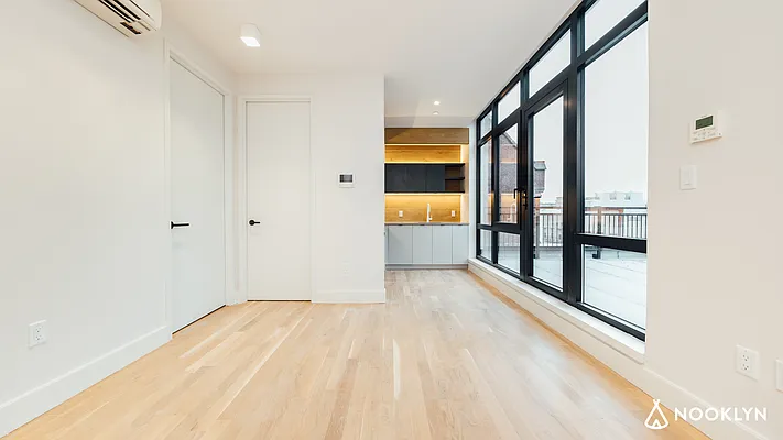 Rented by Nooklyn NYC LLC | media 27